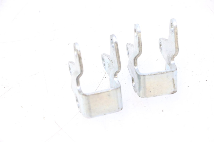 photo de SHOCK ABSORBER MOUNT PIAGGIO MP3 LT 400 (2007 - 2012) - Zoom on usage condition