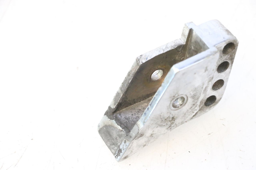 photo de SHOCK ABSORBER MOUNT PEUGEOT TREKKER 50 (1995 - 2004) - Zoom on usage condition
