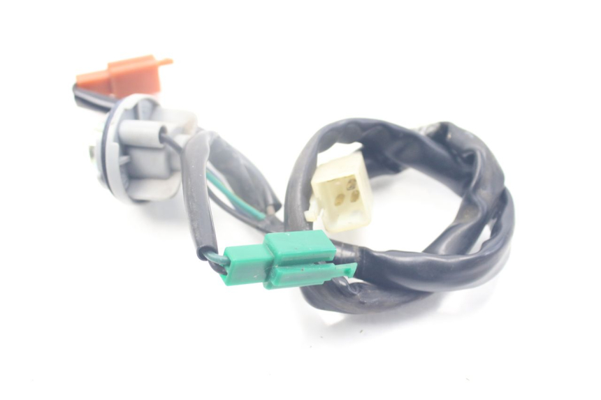 photo de BULB HOLDER YAMAHA BW'S BWS 125 (2010 - 2013) - Zoom on usage condition