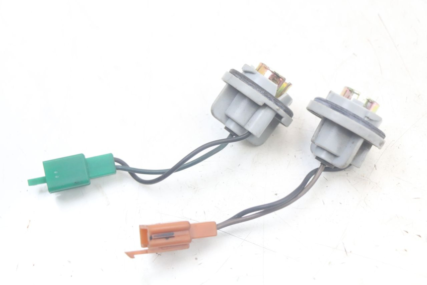 photo de BULB HOLDER MBK FLAME X 125 (2007 - 2016) - Alternative perspective