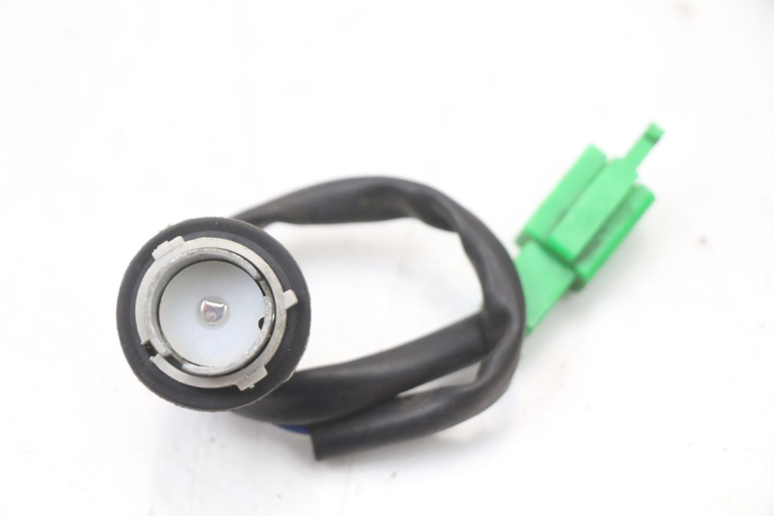 photo de BULB HOLDER PEUGEOT KISBEE 4T 50 (2018 - 2022) - Zoom on usage condition