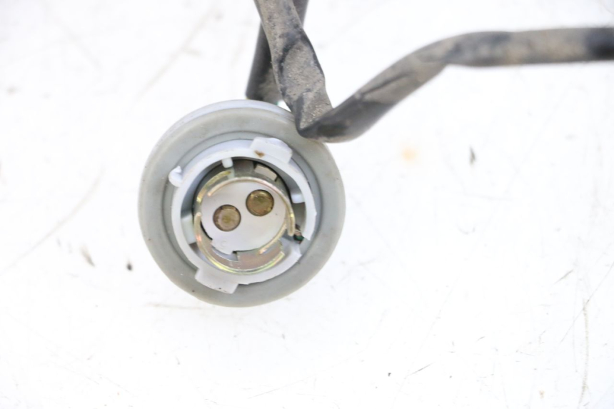 photo de BULB HOLDER SYM ORBIT III 3 4T 50 (2018 - 2021) - Alternative perspective