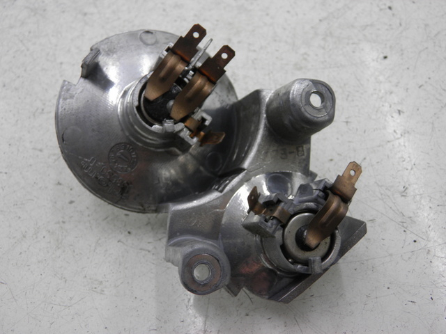 photo de BULB HOLDER PIAGGIO LX 125 (1998 - 2000) - Zoom on usage condition