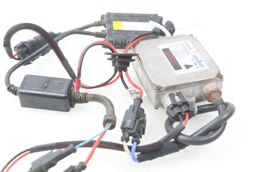 photo de BULB HOLDER DAELIM S2 125 (2006 - 2007) - Technical close-up