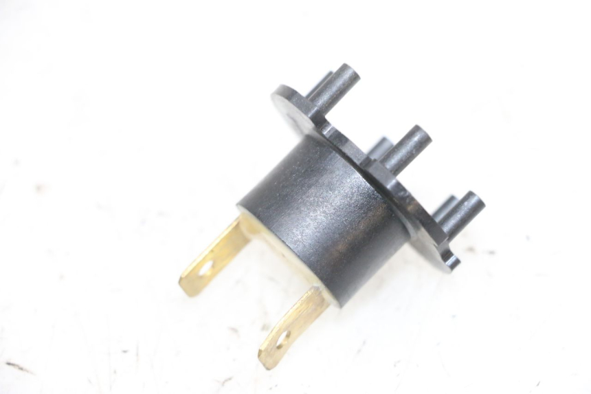 photo de BULB HOLDER YAMAHA TDM ABS 900 (2002 - 2014) - Alternative perspective