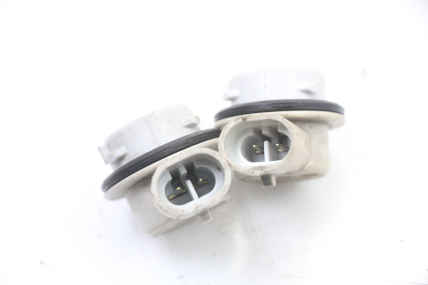 photo de BULB HOLDER YAMAHA X-MAX XMAX ABS 250 (2010 - 2012) - Zoom on usage condition