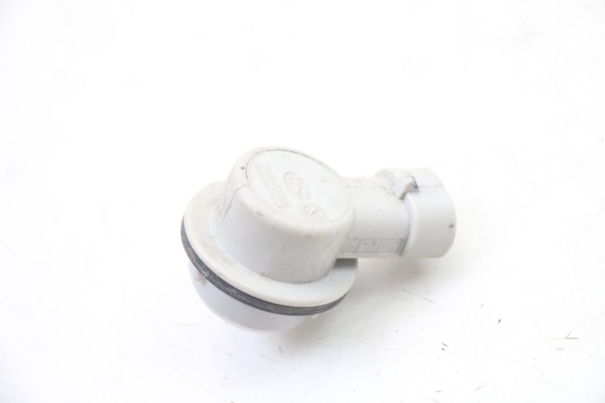 photo de BULB HOLDER YAMAHA X-MAX XMAX 125 (2010 - 2013) - Zoom on usage condition