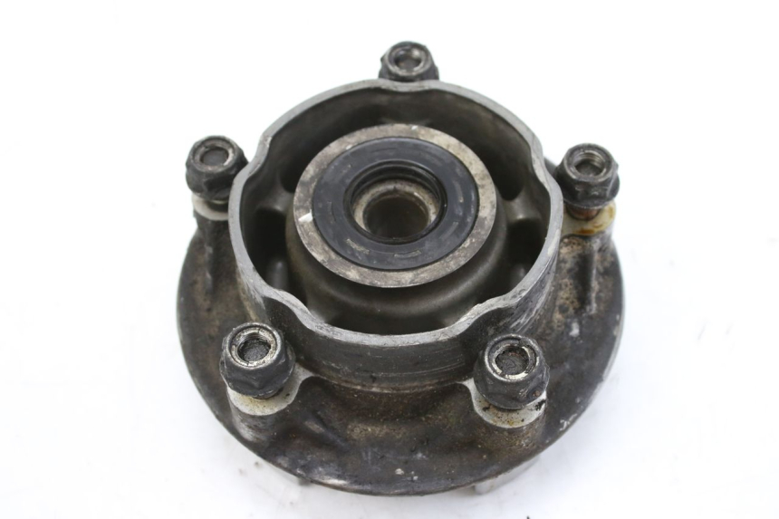 photo de SPROCKET CARRIER HONDA CBF 500 (2004 - 2007) - Zoom on usage condition