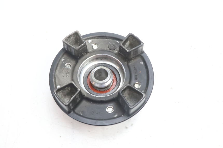 photo de SPROCKET MOUNT KAWASAKI ER-6 ER6 N 650 (2005 - 2009) - Zoom on usage condition