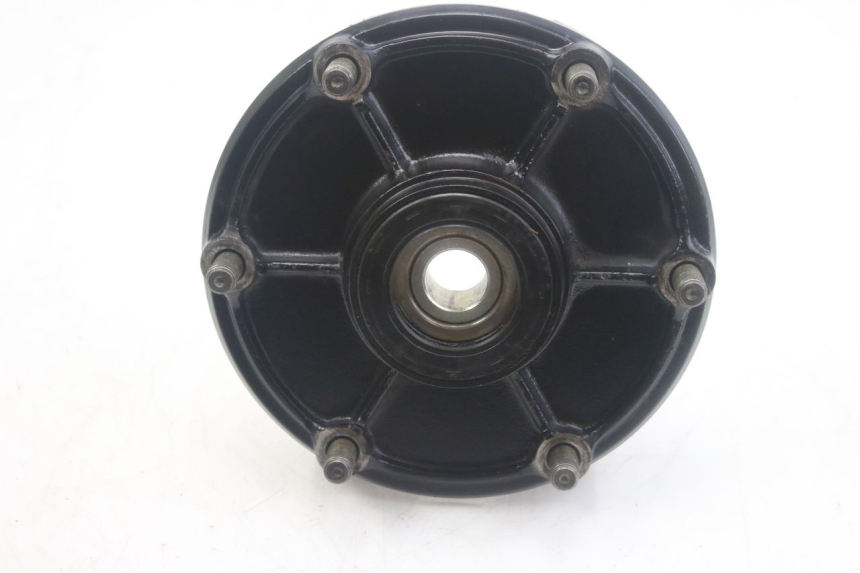 photo de SPROCKET CARRIER YAMAHA FZS FAZER 600 (1998 - 2001) - Product overview