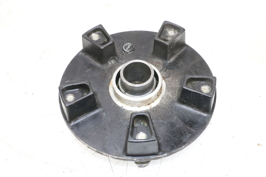 photo de SPROCKET MOUNT SUZUKI GSXR GSX-R 1000 (2003 - 2004) - Zoom on usage condition