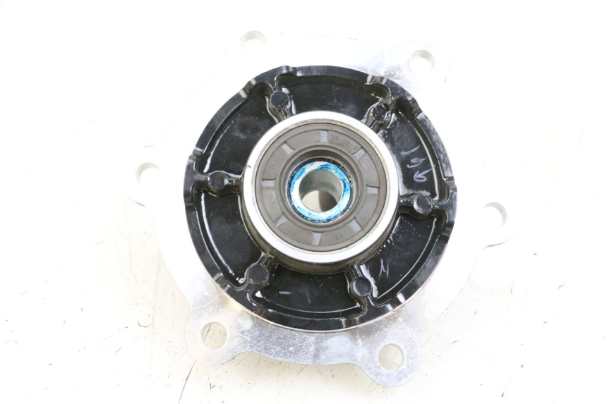 photo de SPROCKET MOUNT ROYAL ENFIELD CONTINENTAL GT 650 (2019 - 2024) - Main view