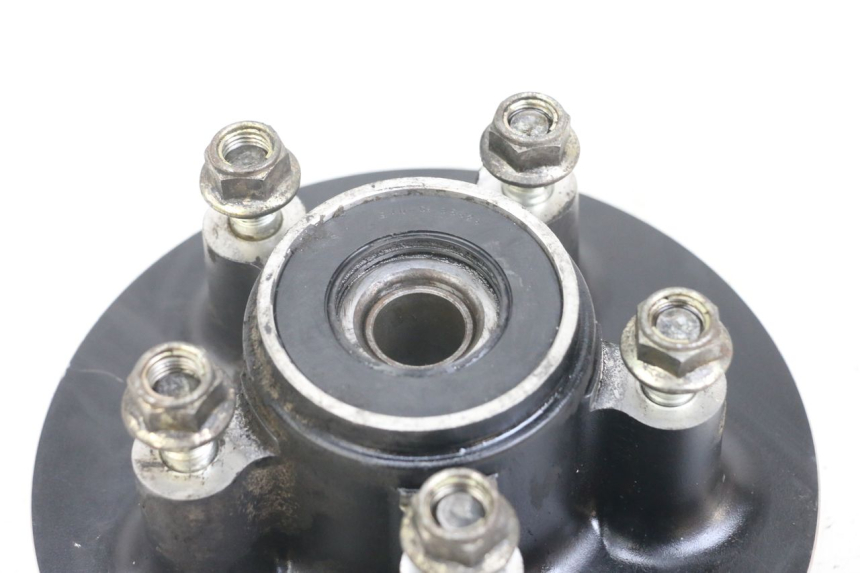 photo de SPROCKET CARRIER TRIUMPH SPEED TRIPLE T301 900 (1994 - 1996) - Zoom on usage condition