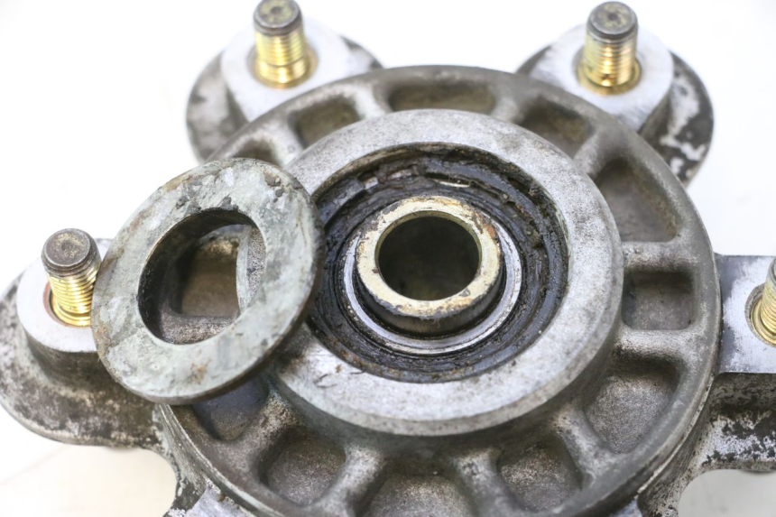 photo de SPROCKET MOUNT DUCATI SS IE DS CARENEE 1000 (2002 - 2006) - Zoom on usage condition