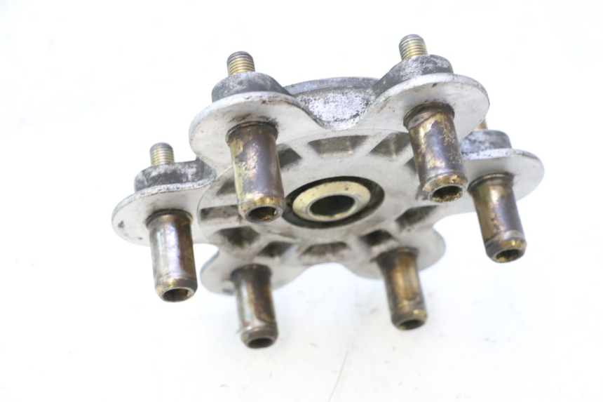photo de SPROCKET MOUNT DUCATI SS IE DS CARENEE 1000 (2002 - 2006) - Technical close-up