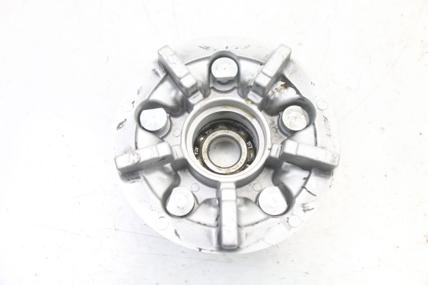 photo de SPROCKET CARRIER SUZUKI GSF S BANDIT 600 (2000 - 2004) - Zoom on usage condition