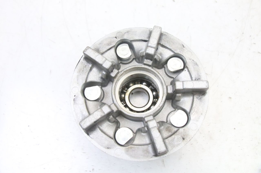 photo de SPROCKET MOUNT SUZUKI GSX F GSXF 650 (2007 - 2015) - Alternative perspective