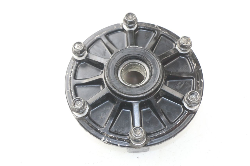 photo de SPROCKET MOUNT YAMAHA TDM ABS 900 (2002 - 2014) - Component detail