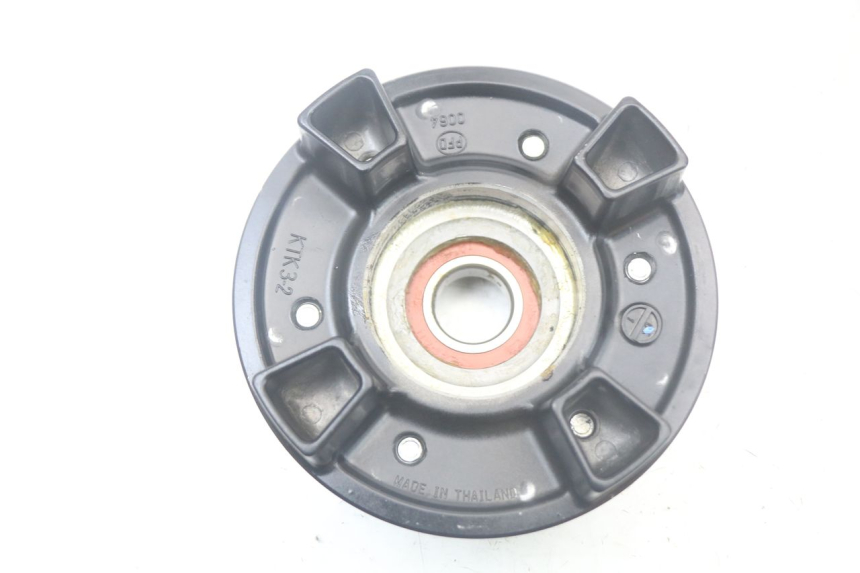 photo de SPROCKET CARRIER KAWASAKI VERSYS ABS 650 (2015 - 2018) - Alternative perspective