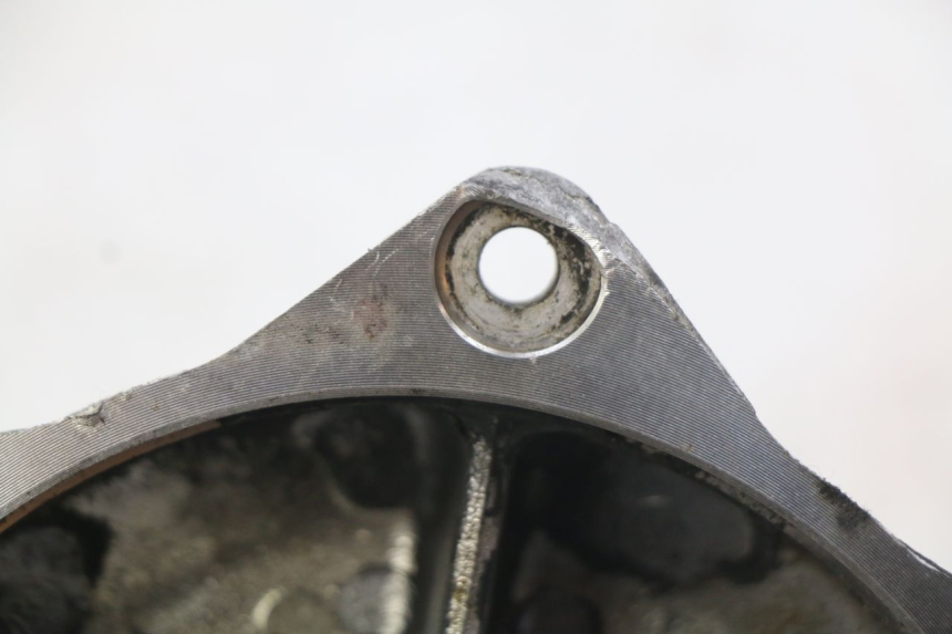 photo de SPROCKET CARRIER HONDA VFR FI RC46 800 (1998 - 2001) - Fixing points details