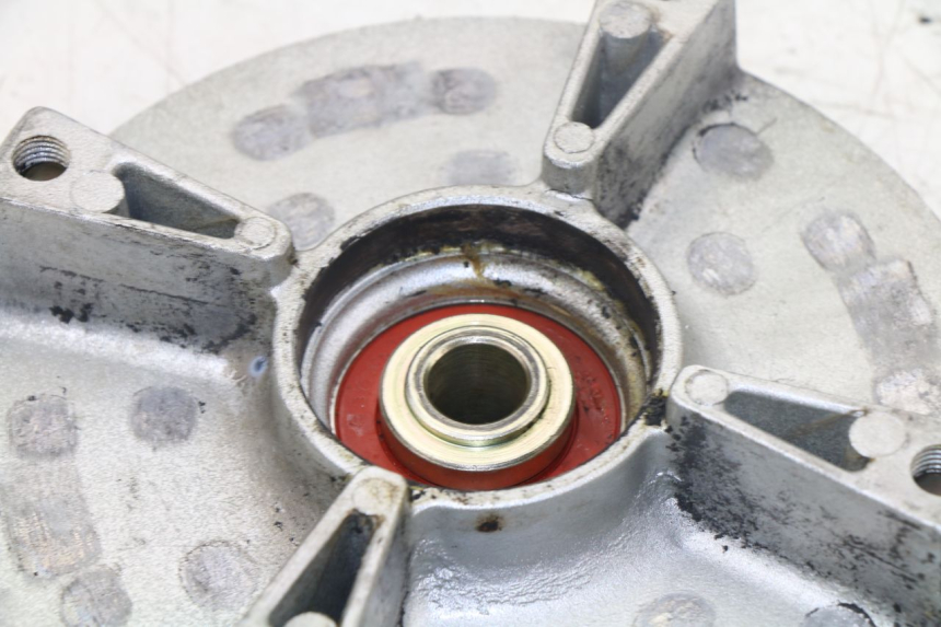 photo de SPROCKET MOUNT YAMAHA VIRAGO 125 (1996 - 2003) - Component detail