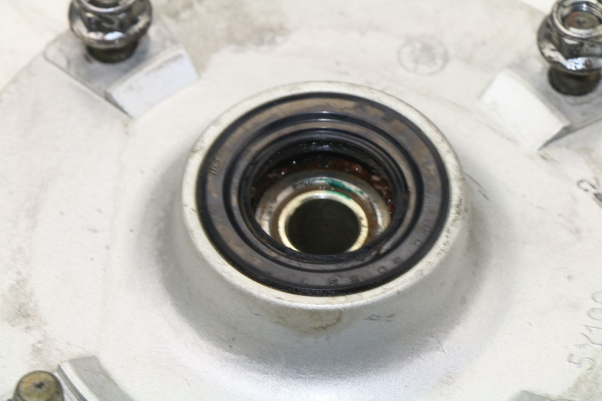 photo de SPROCKET MOUNT YAMAHA VIRAGO 125 (1996 - 2003) - Alternative perspective