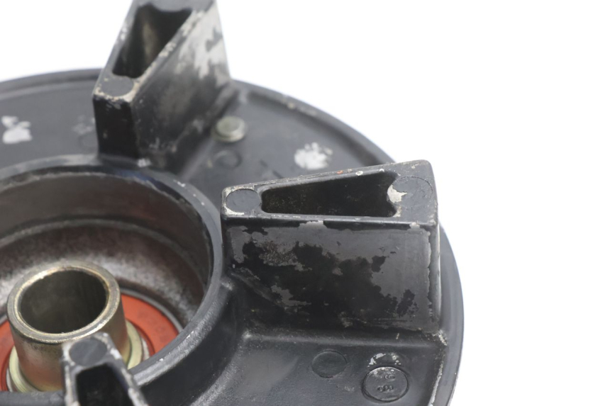 photo de SPROCKET MOUNT YAMAHA XJR 1300 (1998 - 2002) - Alternative perspective