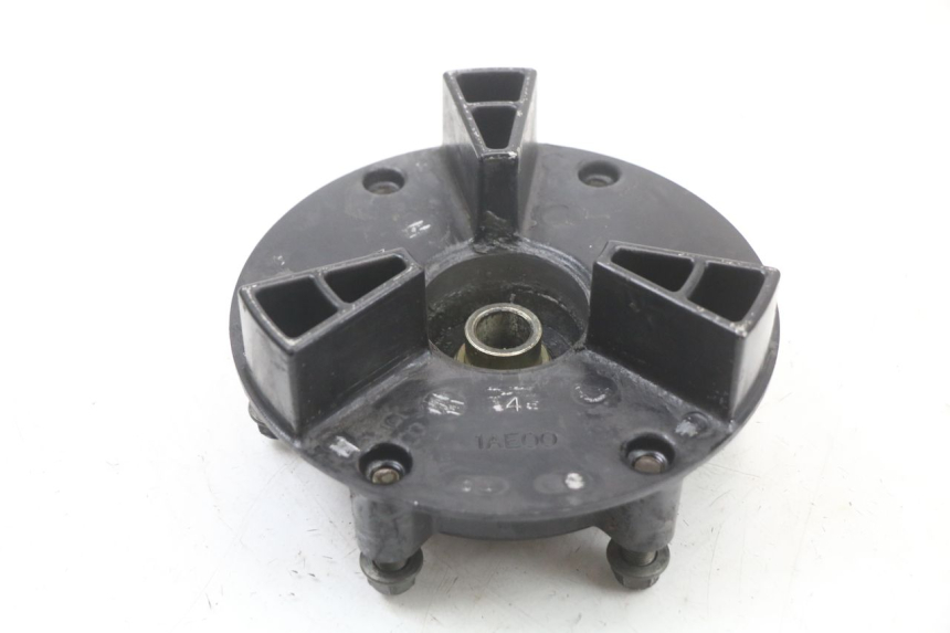 photo de SPROCKET MOUNT YAMAHA XJS DIVERSION 600 (1997 - 1999) - Zoom on usage condition