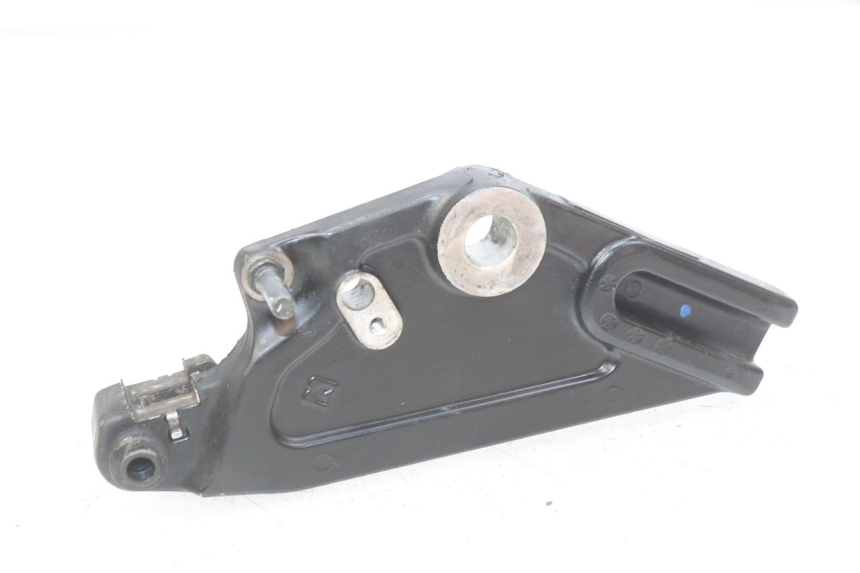 photo de REAR BRAKE CALIPER BRACKET ROYAL ENFIELD BULLET CLASSIC 500 (2017 - 2020) - Main view