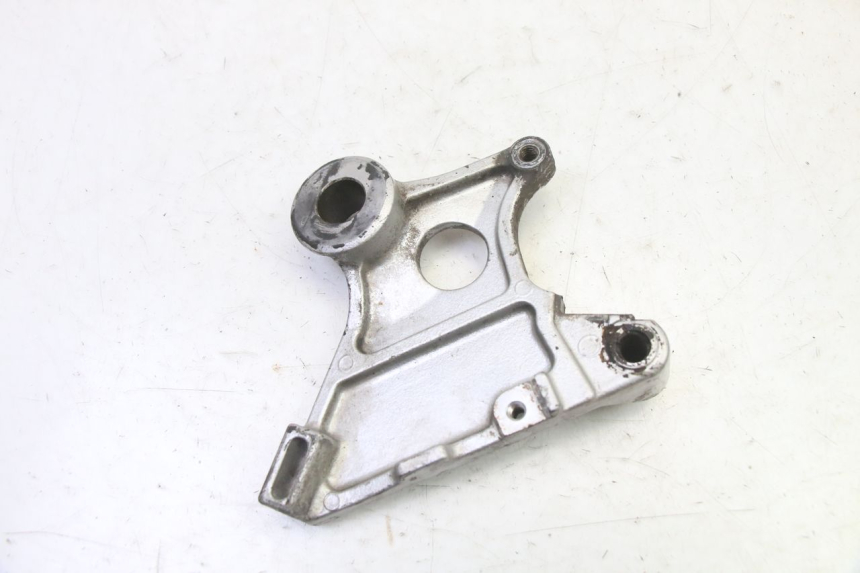 photo de REAR CALIPER BRACKET HONDA CBR RR FIREBLADE 900 (1992 - 1994) - Component detail