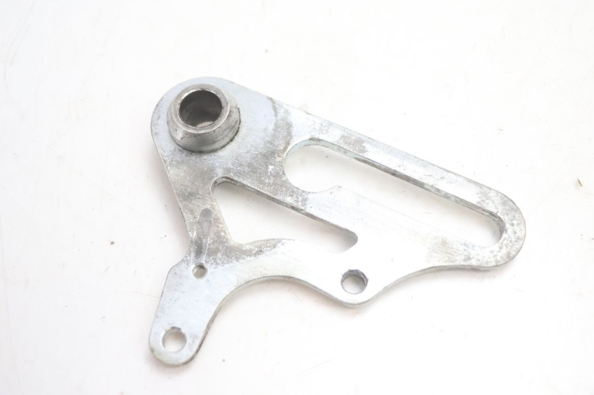 photo de REAR CALIPER BRACKET HM HONDA CRM DERAPAGE RR 50 (2006 - 2017) - Alternative perspective