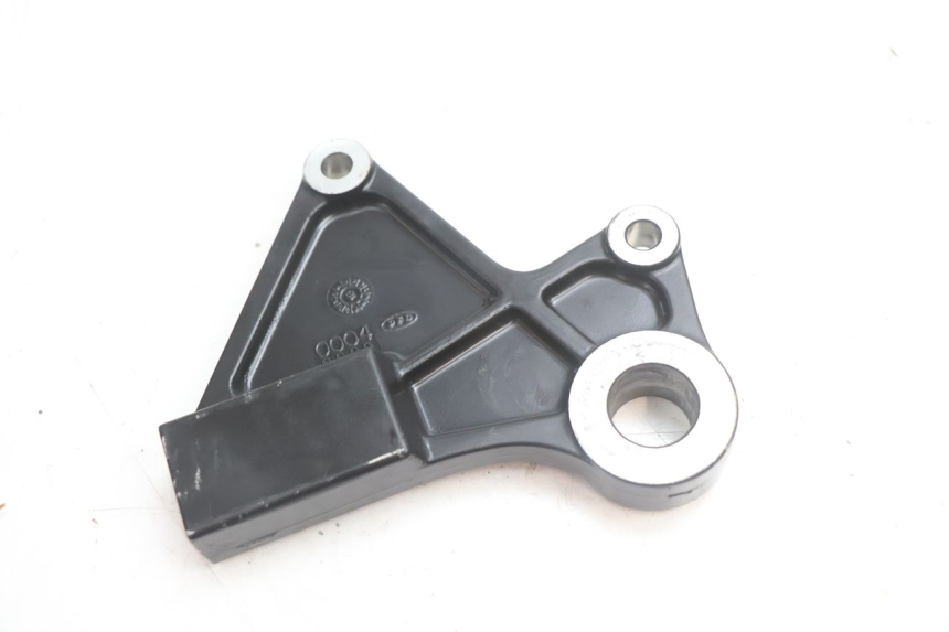 photo de REAR CALIPER BRACKET KAWASAKI ER-6 ER6 N 650 (2005 - 2009) - Zoom on usage condition