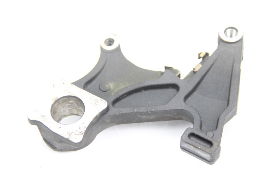 photo de REAR CALIPER BRACKET SUZUKI GSR 600 (2005 - 2012) - Product overview