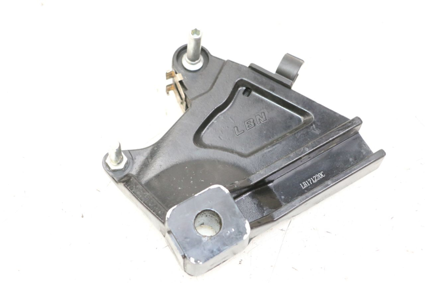 photo de REAR CALIPER BRACKET KIDEN KD125-G 125 (2018 - 2022) - Component detail