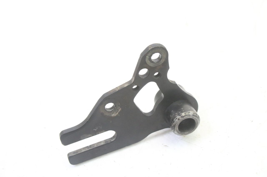 photo de REAR CALIPER BRACKET RIEJU MRT 50 (2018 - 2021) - Zoom on usage condition