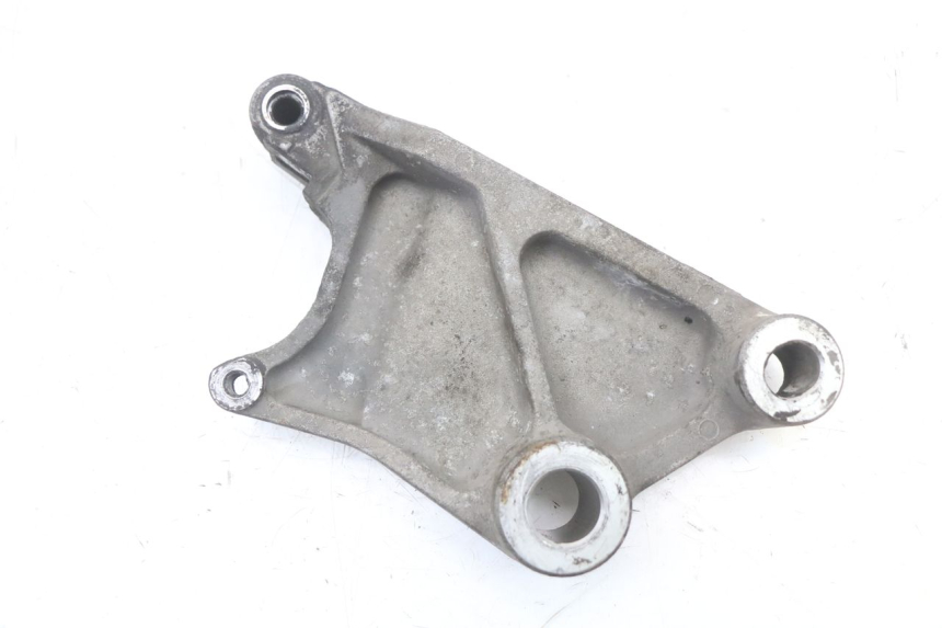 photo de REAR BRAKE CALIPER BRACKET HONDA NTV DEAUVILLE 650 (1998 - 2001) - Main view