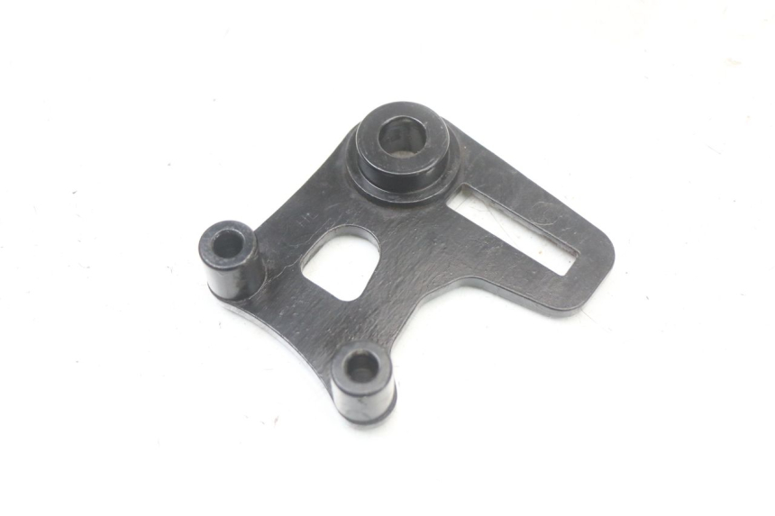 photo de REAR CALIPER BRACKET REGAL RAPTOR SPYDER 125 (2010 - 2018) - Component detail