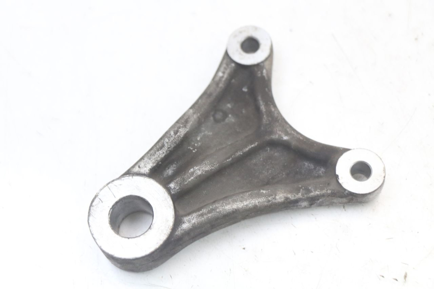 photo de REAR CALIPER BRACKET SUZUKI GS F 500 (2004 - 2007) - Zoom on usage condition