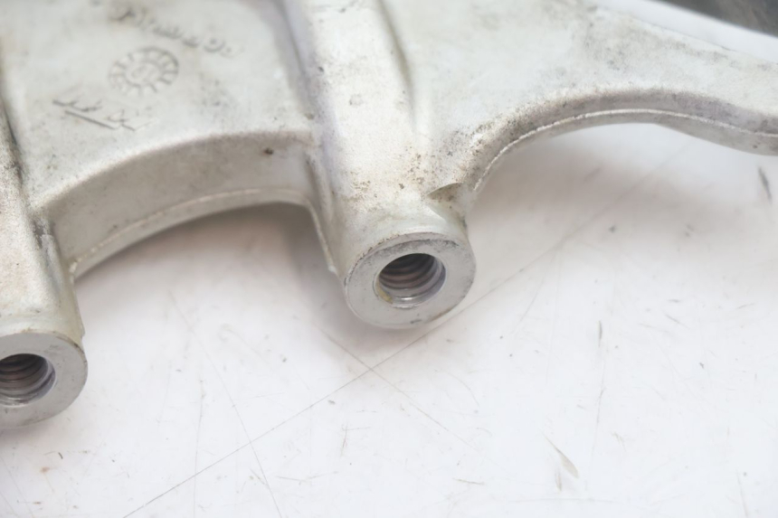 photo de REAR CALIPER BRACKET KTM SX 85 (2018 - 2024) - Fixing points details