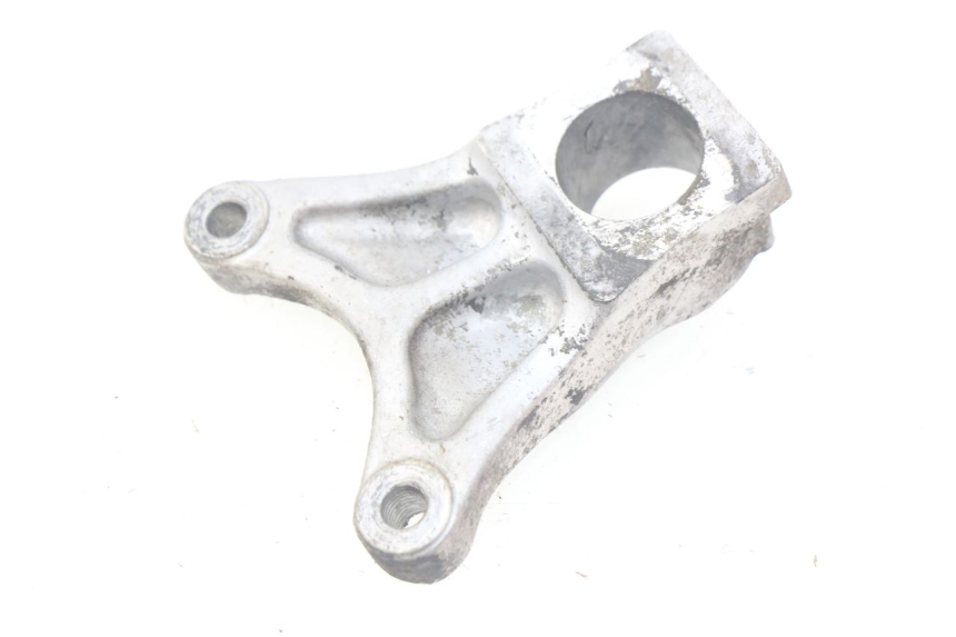 photo de REAR BRAKE CALIPER BRACKET SUZUKI TLS TL S 1000 (1997 - 2001) - Main view