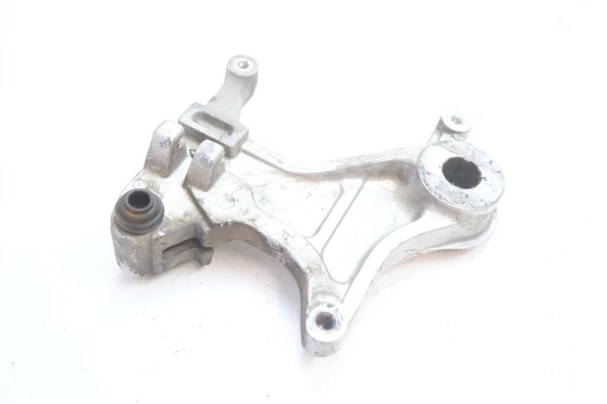 photo de REAR CALIPER BRACKET HONDA XRV AFRICA TWIN 750 (1990 - 1992) - Component detail