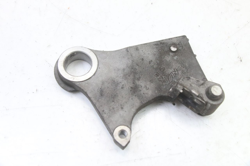 photo de REAR CALIPER BRACKET YAMAHA FZ6 FAZER S2 600 (2007 - 2011) - Alternative perspective