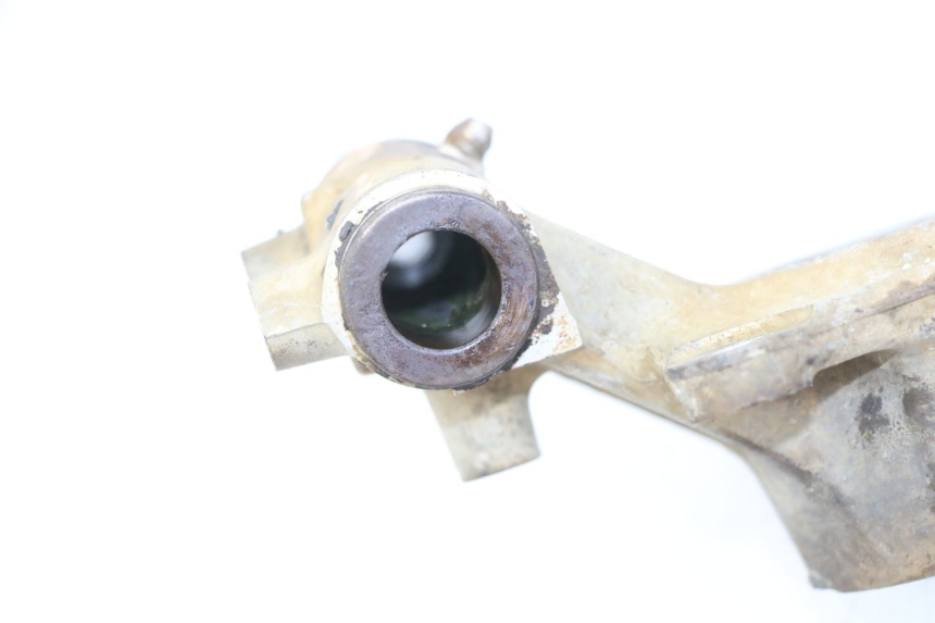 photo de REAR CALIPER BRACKET YAMAHA YFM GRIZZLY 550 (2008 - 2015) - Detailed visual inspection