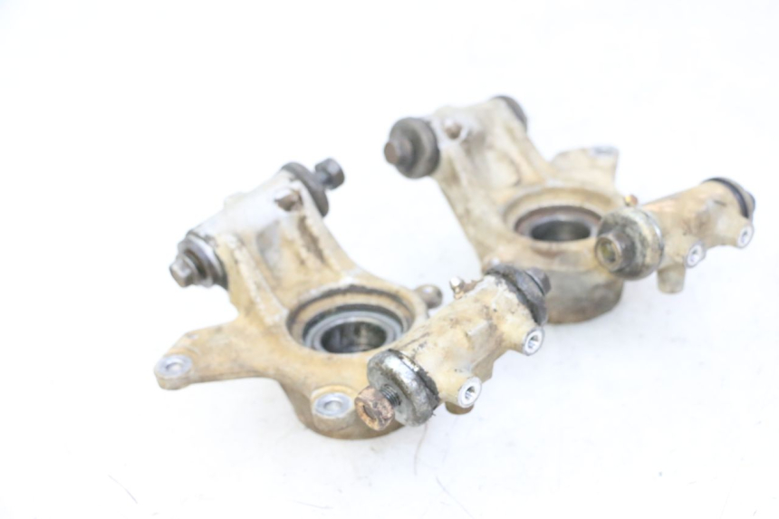 photo de REAR CALIPER BRACKET YAMAHA YFM GRIZZLY 550 (2008 - 2015) - Surface and material condition