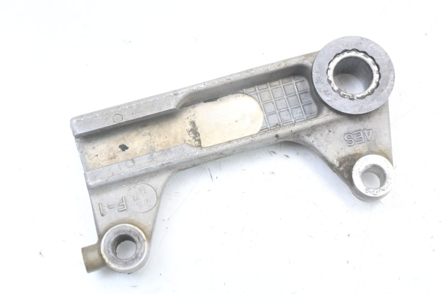 photo de REAR BRAKE CALIPER BRACKET YAMAHA YZ 85 (2002 - 2018) - Component detail