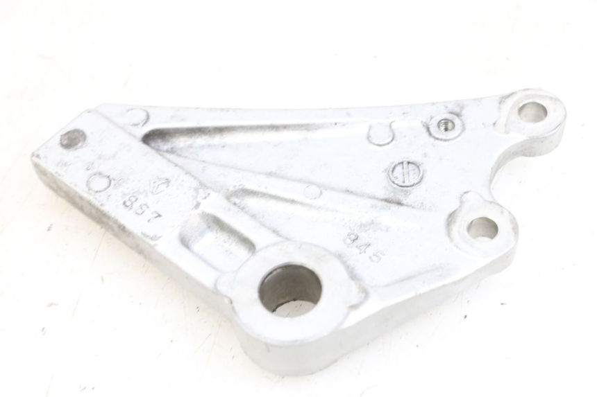 photo de REAR CALIPER BRACKET KAWASAKI ZR 7 750 (1999 - 2004) - Zoom on usage condition