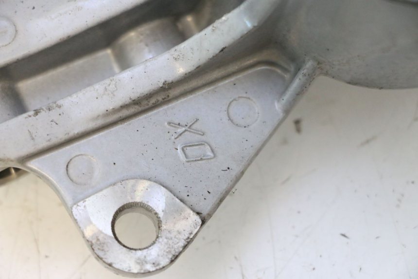 photo de FRONT CALIPER BRACKET PIAGGIO MP3 LT 400 (2007 - 2012) - Alternative perspective