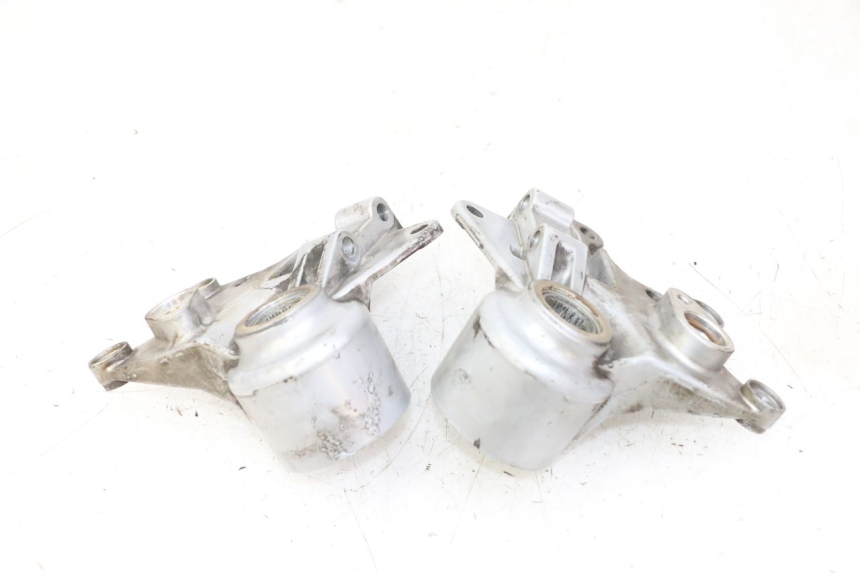 photo de FRONT CALIPER BRACKET PIAGGIO MP3 500 (2011 - 2015) - Technical close-up