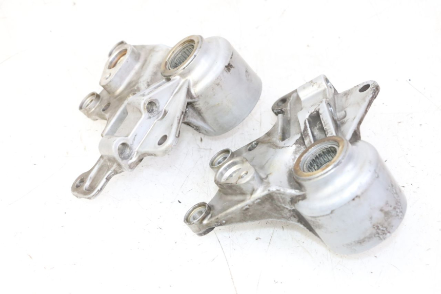 photo de FRONT CALIPER BRACKET PIAGGIO MP3 500 (2011 - 2015) - Product overview