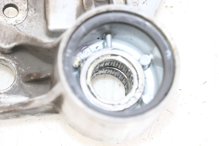 photo de FRONT CALIPER BRACKET PIAGGIO MP3 125 (2006 - 2014) - Checked used part